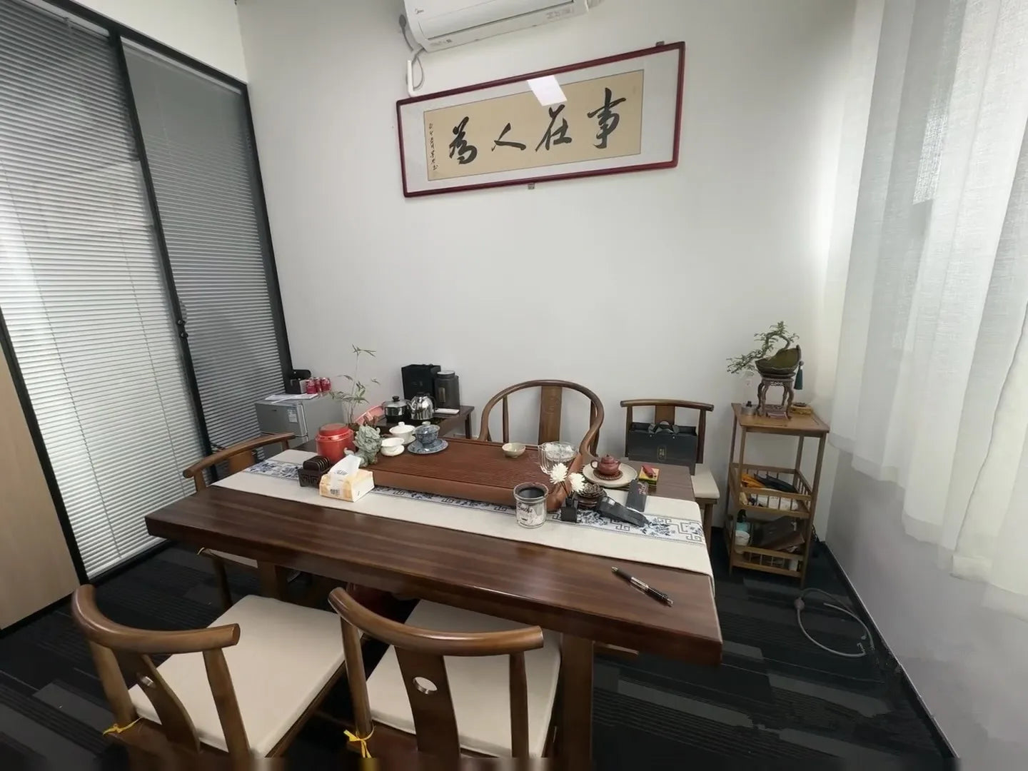 Creative Office Furniture Modern Design CEO Boss Desk Table General Manager Office Boss Desk l Type